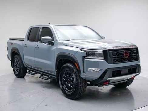 Used 2024 Nissan Frontier PRO-4X w/ Pro Premium Package image 7