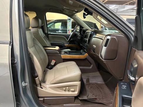 Used 2017 Chevrolet Silverado 1500 LTZ w/ Texas Edition AWD/4WD image 19