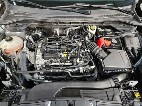 Used 2021 Ford Escape SEL image 19