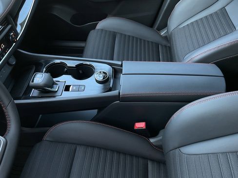 New 2026 Nissan Rogue SV image 29