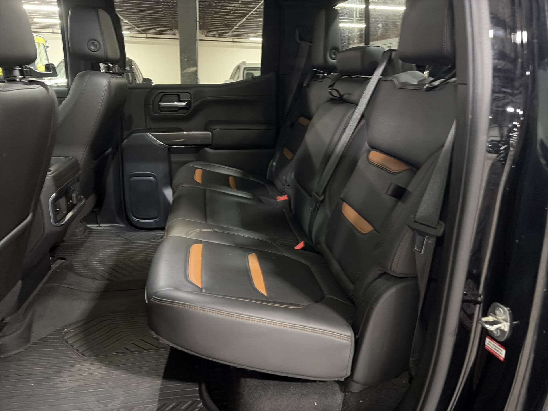Used 2020 GMC Sierra 1500 AT4 w/ AT4 Premium Package AWD/4WD image 27