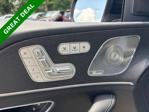 Used 2025 Mercedes-Benz GLS 450 4MATIC image 17