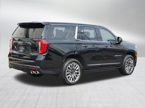 Used 2024 GMC Yukon Denali Ultimate AWD/4WD image 7