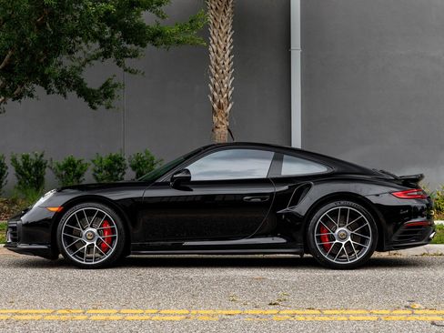 Used 2017 Porsche 911 Turbo AWD/4WD image 19