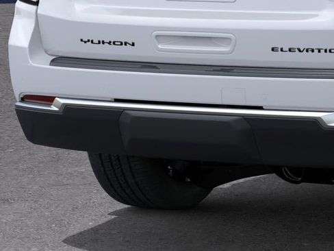 New 2026 GMC Yukon Elevation w/ Elevation Premium Package AWD/4WD image 14