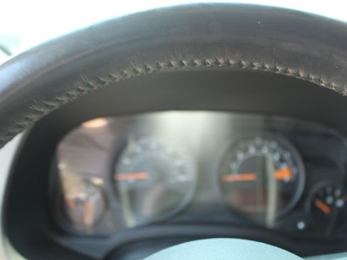 Used 2016 Jeep Patriot Latitude image 11