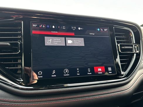 Used 2024 Dodge Durango GT image 34