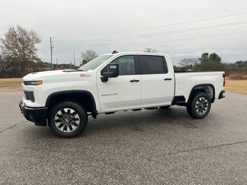 New 2026 Chevrolet Silverado 2500 Custom w/ Custom Value Package image 3