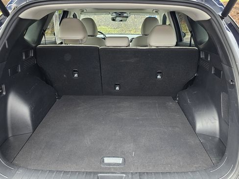 Used 2024 Hyundai Tucson Limited image 17