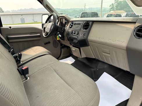 Used 2010 Ford F250 XLT AWD/4WD image 27