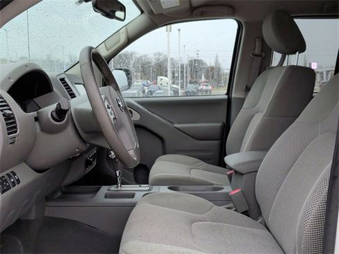 Used 2019 Nissan Frontier SV w/ Value Truck Package image 13