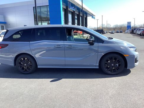 New 2026 Honda Odyssey Sport-L image 7