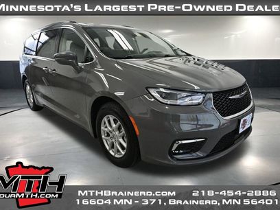 Used 2022 Chrysler Pacifica Touring-L