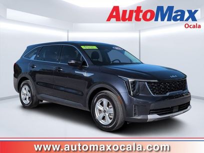Used 2025 Kia Sorento LX