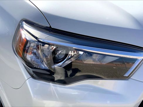 Used 2023 Toyota 4Runner Limited image 24