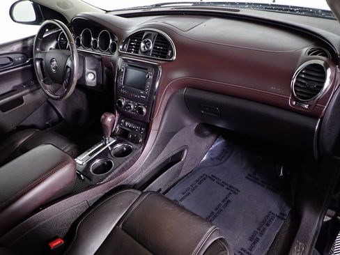 Used 2017 Buick Enclave Premium w/ Experience Buick Package image 36