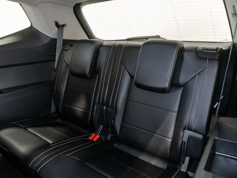 Used 2022 Volkswagen Atlas SE w/ Panoramic Sunroof Package AWD/4WD image 26