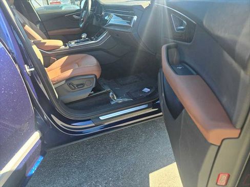 Used 2021 Audi Q7 3.0T Premium w/ Convenience Package image 20