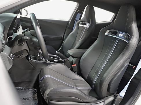 Used 2022 Hyundai Veloster N FWD image 25