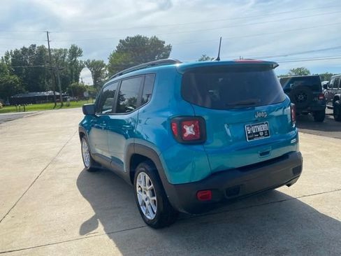 Used 2021 Jeep Renegade Latitude w/ Convenience Group FWD image 8