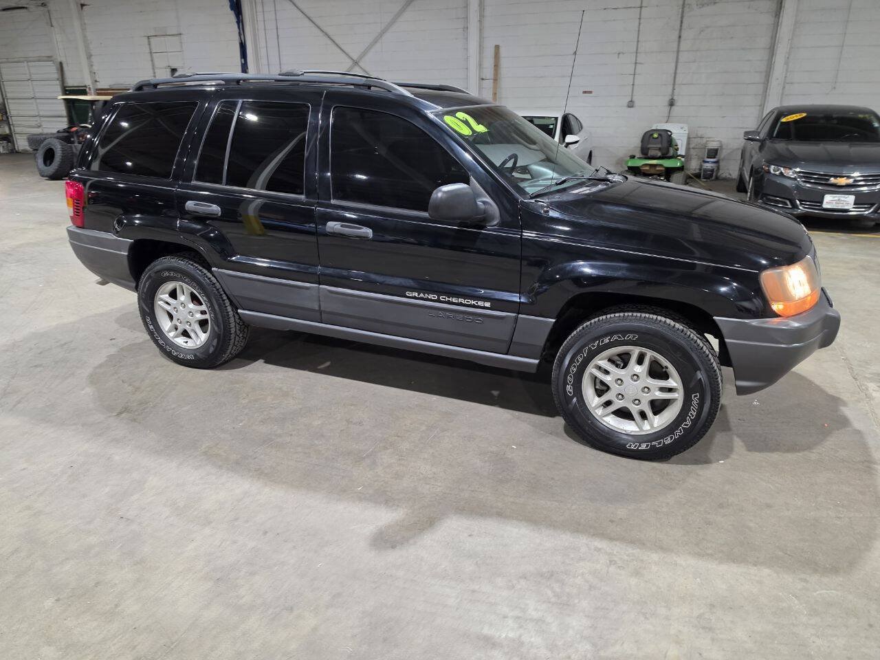 Used 2002 Jeep Grand Cherokee Laredo AWD/4WD image 16
