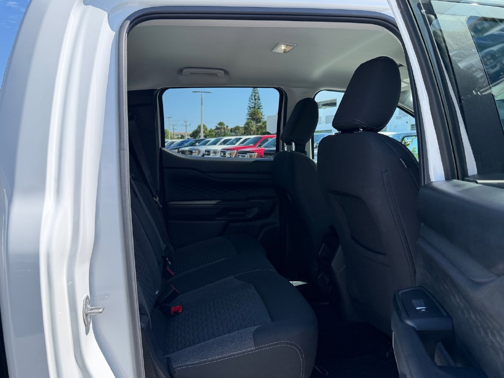 Certified 2025 Ford Ranger XL w/ Trailer Tow Package RWD image 14