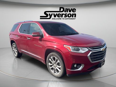 Used 2019 Chevrolet Traverse Premier AWD/4WD image 3