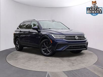 Certified 2024 Volkswagen Tiguan SE w/ Panoramic Sunroof Package