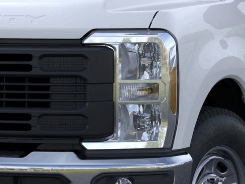 New 2026 Ford F250 XL w/ XL Driver Assist Package image 18
