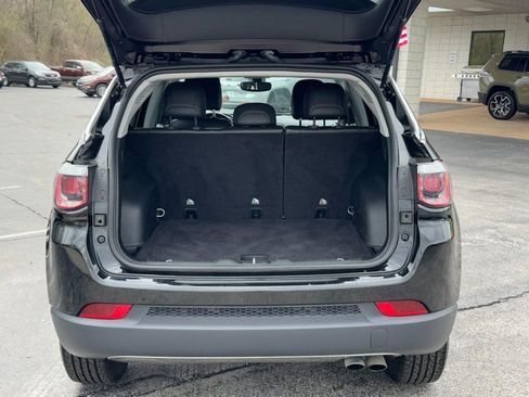 Used 2020 Jeep Compass Limited AWD/4WD image 5