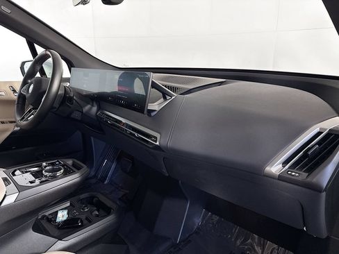 Used 2025 BMW iX M60 AWD/4WD image 31