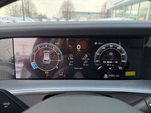 New 2026 Volkswagen Tiguan SE image 22