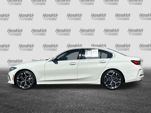 Used 2025 BMW 330i xDrive Sedan w/ Premium Package AWD/4WD image 8