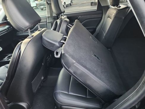 Used 2022 Lincoln Corsair Reserve image 33