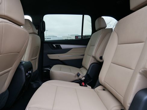 New 2026 Buick Enclave Preferred w/ Power Package image 5