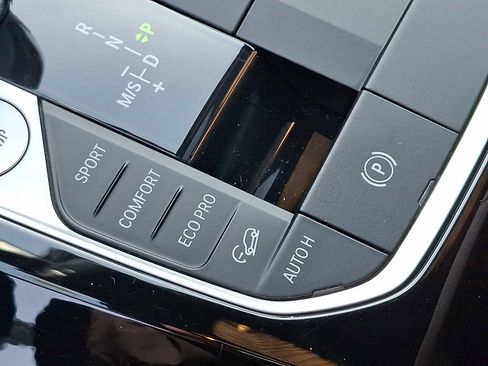 Certified 2024 BMW X3 xDrive30i w/ Premium Package image 25