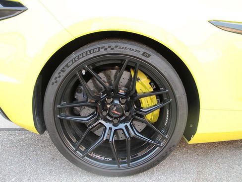 Used 2024 Chevrolet Corvette Z06 w/ Z07 Performance Package RWD image 30
