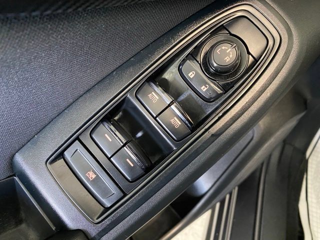 Used 2019 Subaru Crosstrek 2.0i Premium AWD/4WD image 10