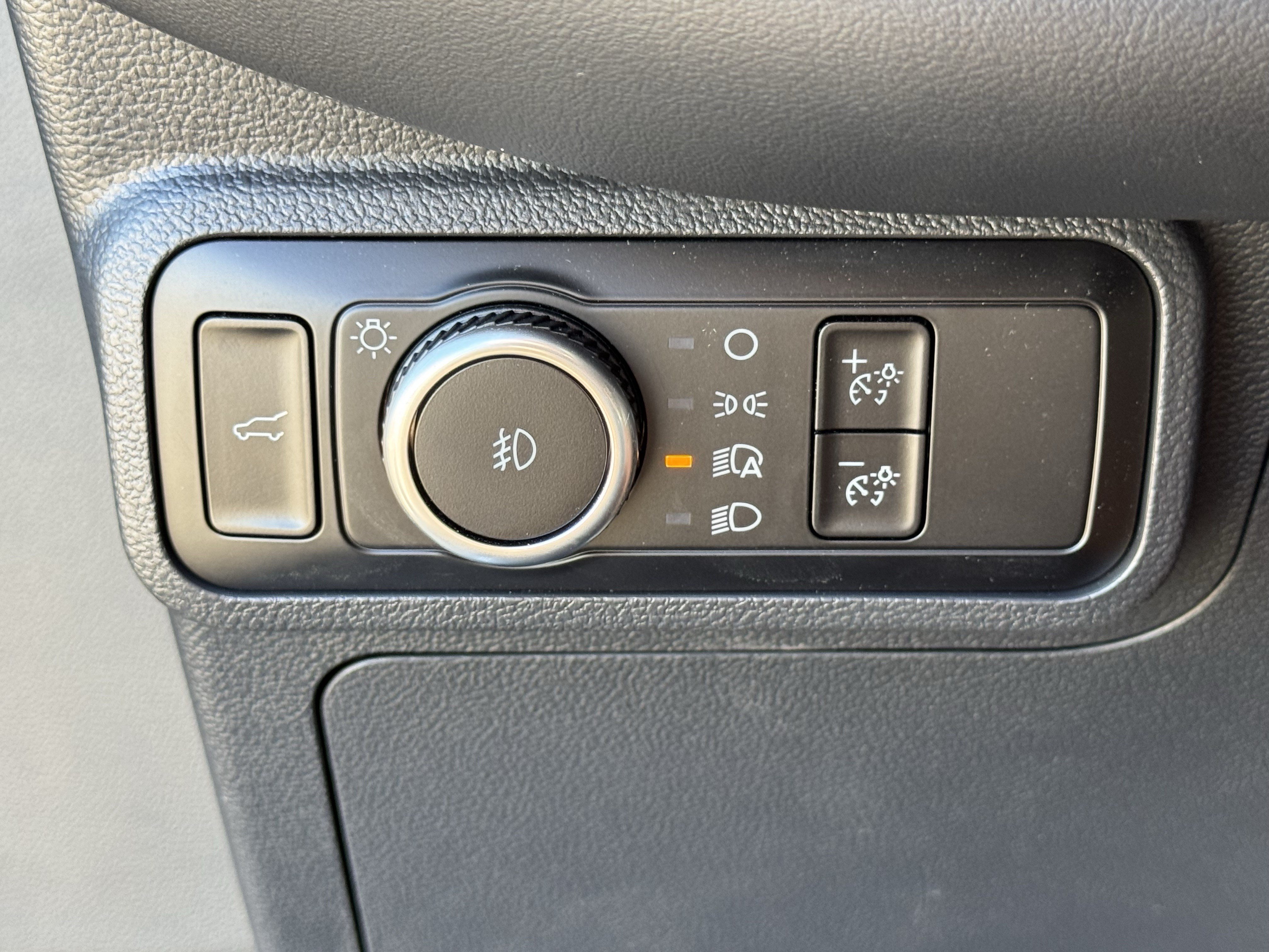 New 2026 Ford Explorer ST-Line w/ Premium Package RWD image 17