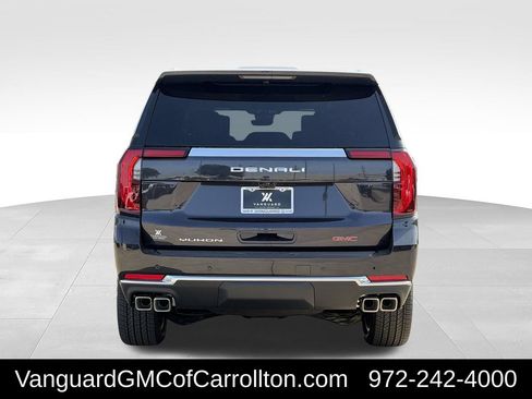 New 2026 GMC Yukon Denali w/ Denali Reserve Package AWD/4WD image 4