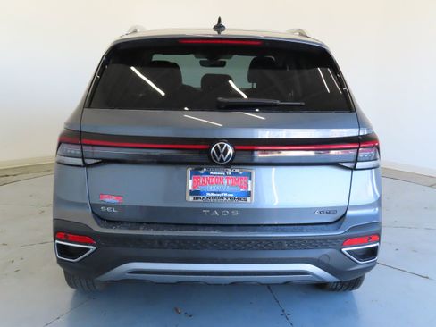 New 2026 Volkswagen Taos SEL AWD/4WD image 5