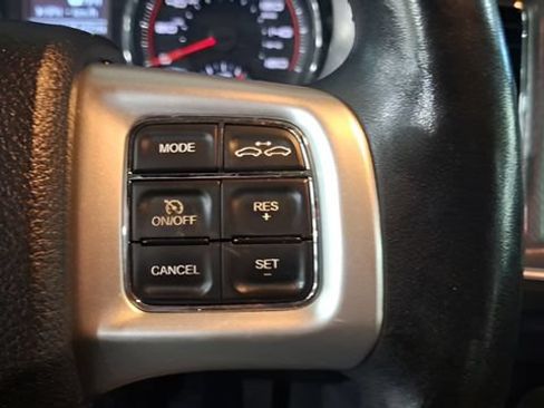 Used 2011 Dodge Charger R/T RWD image 34