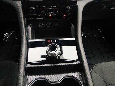 New 2026 Jeep Grand Cherokee L Laredo RWD image 10