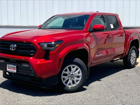 New 2026 Toyota Tacoma SR5 AWD/4WD image 2