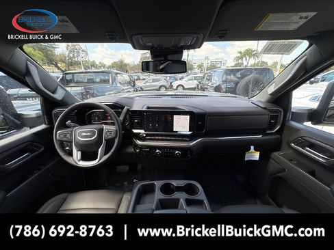 New 2025 GMC Sierra 2500 SLT image 26