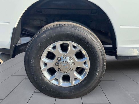 Used 2024 RAM 3500 Laramie AWD/4WD image 8