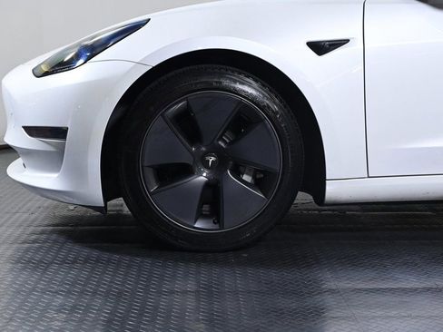 Used 2023 Tesla Model 3 Standard Range image 22