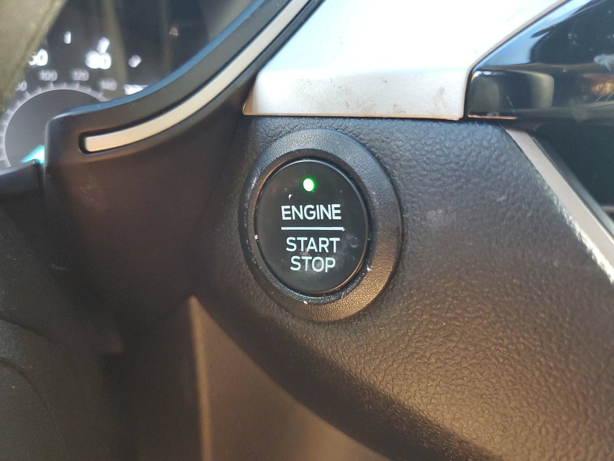 Used 2021 Ford Escape SEL AWD/4WD image 25