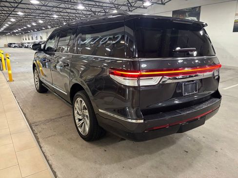 Used 2024 Lincoln Navigator L Reserve AWD/4WD image 4