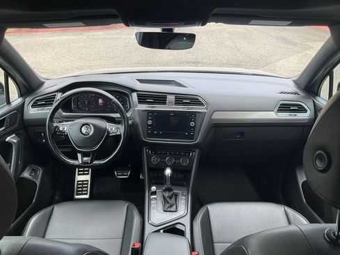 Used 2019 Volkswagen Tiguan SEL Premium R-Line image 25